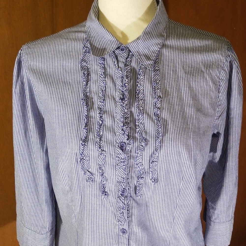 Blue Maurices Top